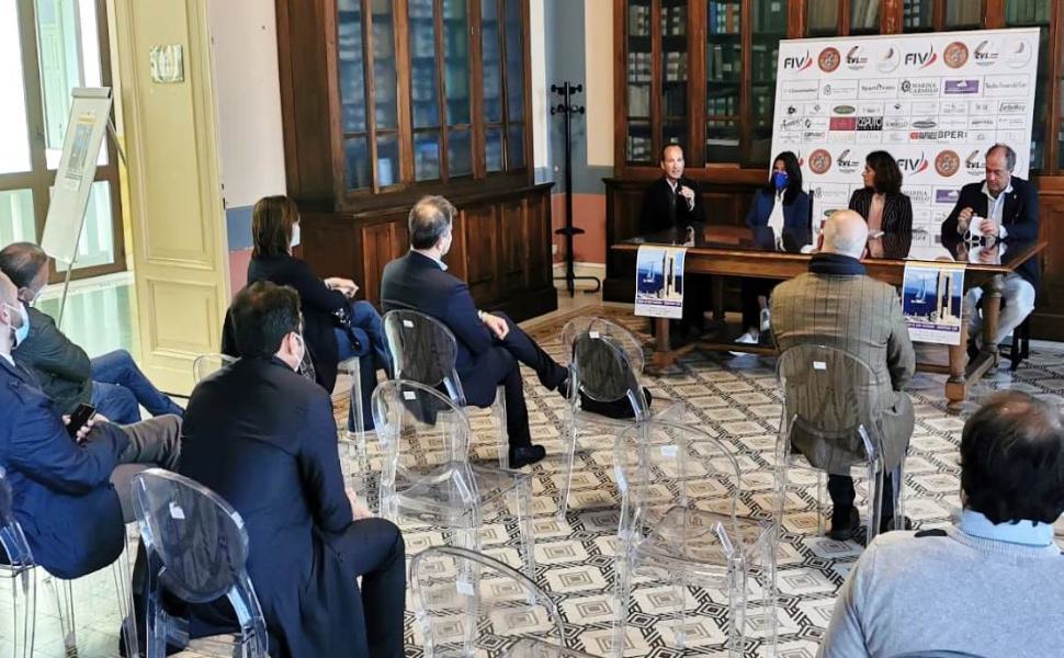 Vela d'altura protagonista a Reggio, uno spettacolo da non perdere 53 VELA RC Comi Leporini Tucci Manfrida