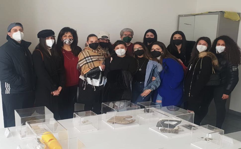 Gli studenti dell’Ipsia di Montalto in visita alla mostra dell’amianto ONA 52 studenti ipsia marconi ona amianto 01
