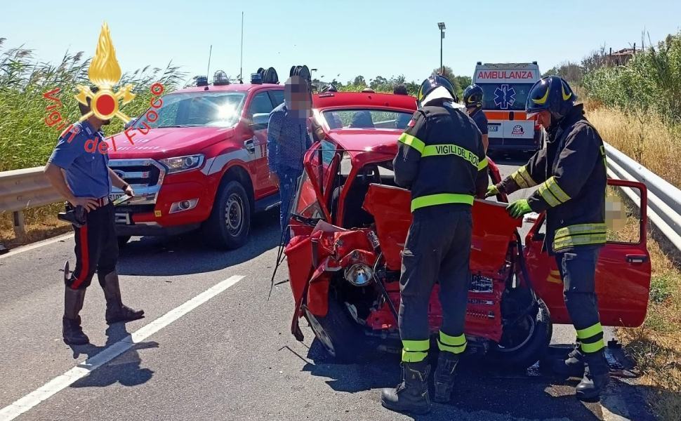 incidente 112 e camper strongoli 03