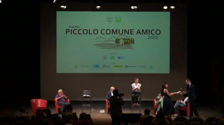 MORMANNO PREMIAZIONE PICCOLO COMUNE AMICO 1