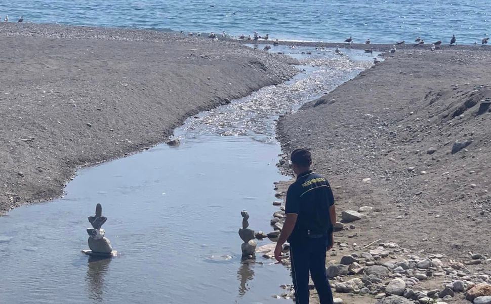 Mare Pulito, l'impegno della Polizia provinciale. Succurro: "al fianco di Occhiuto" 52 polizia provinciale cosenza controlli mare pulito 04