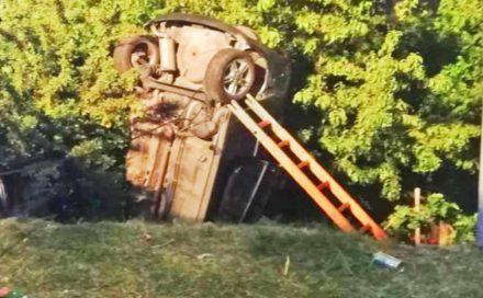 Amantea scontro tra 2 auto, una finisce nella scarpata l'altra resta in bilico: salvi 5 giovani 52 0e8a0063 dcc4 4d2e babc c481bbef0724