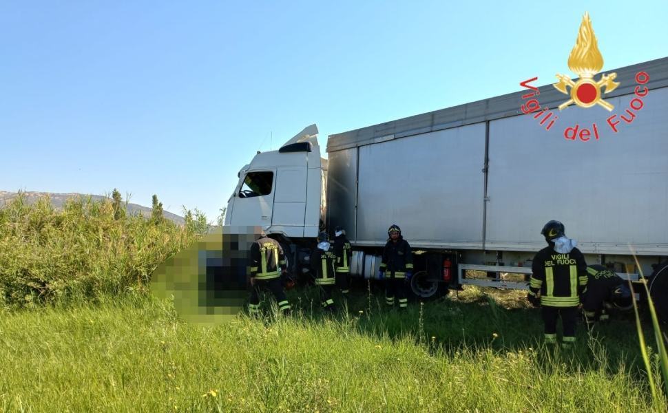 incidente villapiana statale 106 8 agosto 2022 02