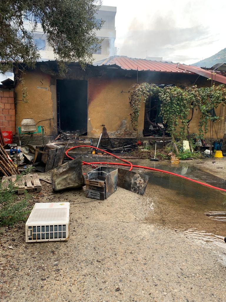 Esplosione mortale per una fuga di gas: la scintilla partita da una fiamma ossidrica 54 vigili del fuoco bagnara 3