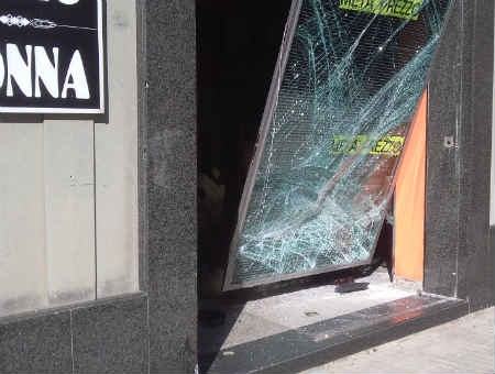 0243a13e77d68f4b9c18f227c72dc900