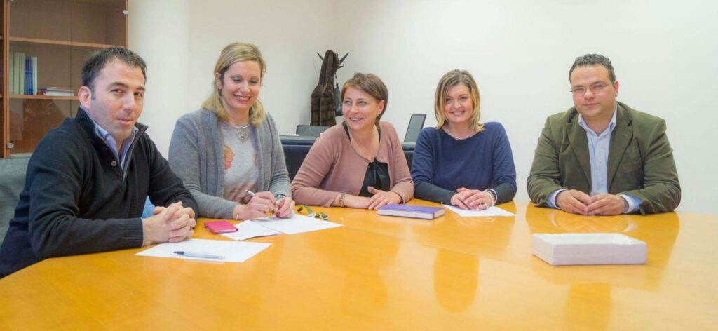 02dbeea73558b4c9d575ae7eb269c108