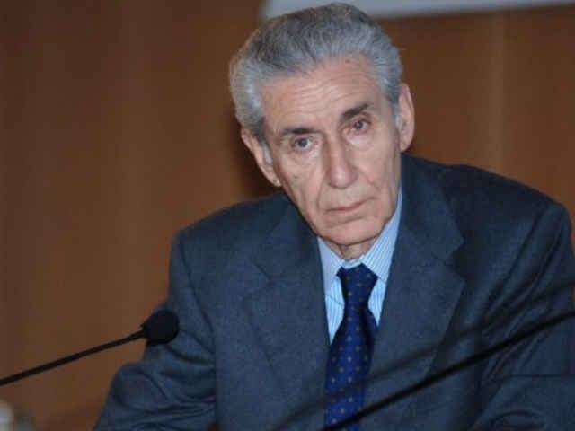 05d6ad665a7fb44a7b139e560444c27d