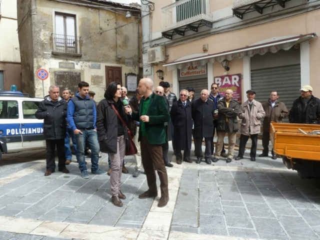 09d8665282e0bad0789c8bd232eaa698