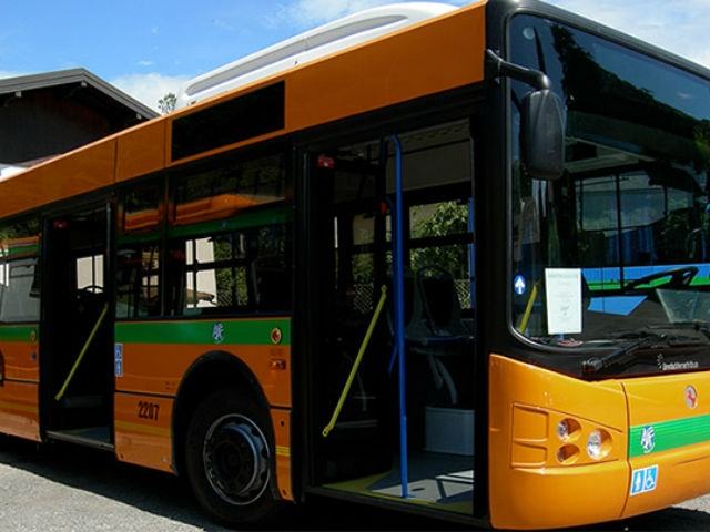 0a4be591c4af93d8eb0130c98a7eec12