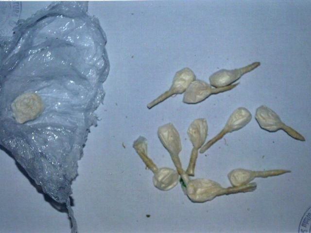 La cocaina nel bagno di un circolo ricreativo di Cosenza, arrestato il titolare 51 0a7e0be6357b2bd26092591efa62758f