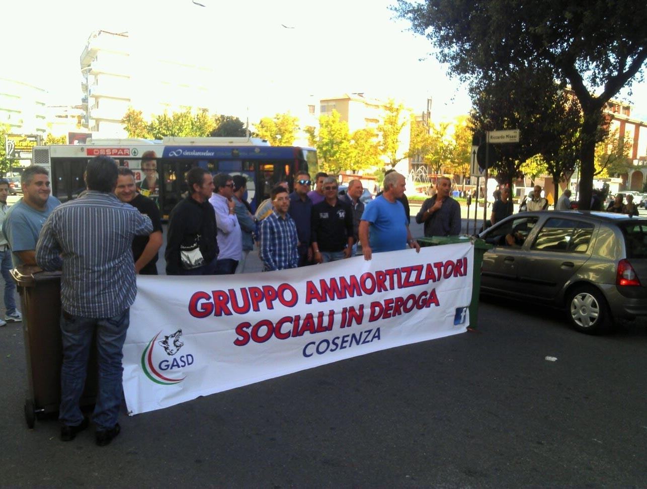 0d070842974eca3dc1c68e4385434054