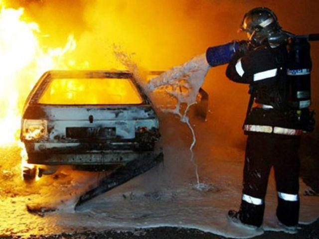 Quando difendere i lavoratori diventa un rischio, incendiata l'auto di un sindacalista della Cgil 51 0d78be741f3bc9799130e39c6735a97c