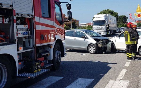 Incidente sulla statale 106, ferita una bambina 51 106 1