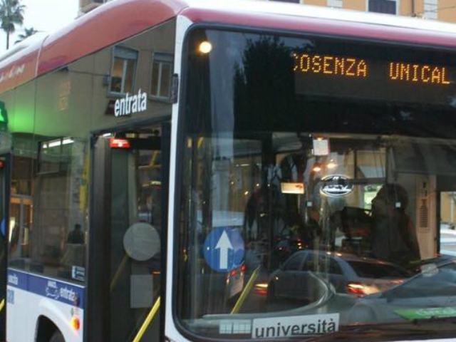 13797e2894bf7010150f95d04837d656