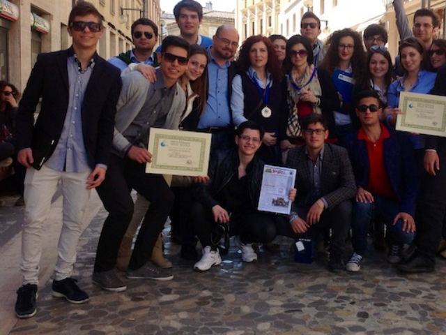I migliori giornalisti in erba? Gli studenti di Belvedere Marittimo 51 153acf2b9269cdc89d968d9466fc37e1