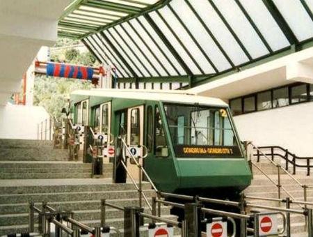 154f7bb018f436a35ccc8ec082ece100