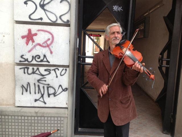 15f4a158b15a8c26a0a0da7e6c4b0c76