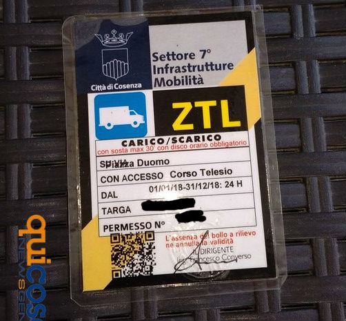 Cosenza Vecchia senza auto, si pensa ad una Zona a Traffico Limitato 'notturna' 65 17cs vecchia parcheggio