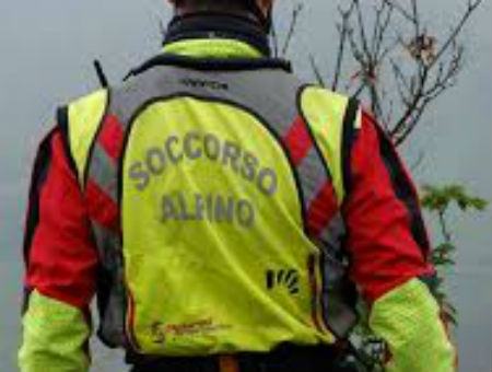 1b644c93f9762875dc01f36d51ca4777