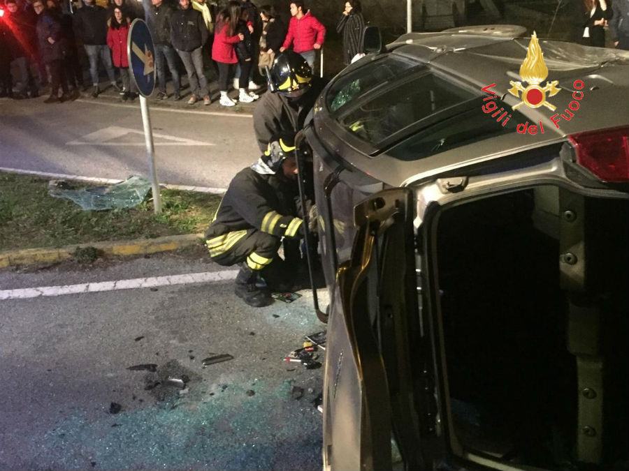 1ca5d4c5 688c 4d77 a36b 7b7ecc6c03cb