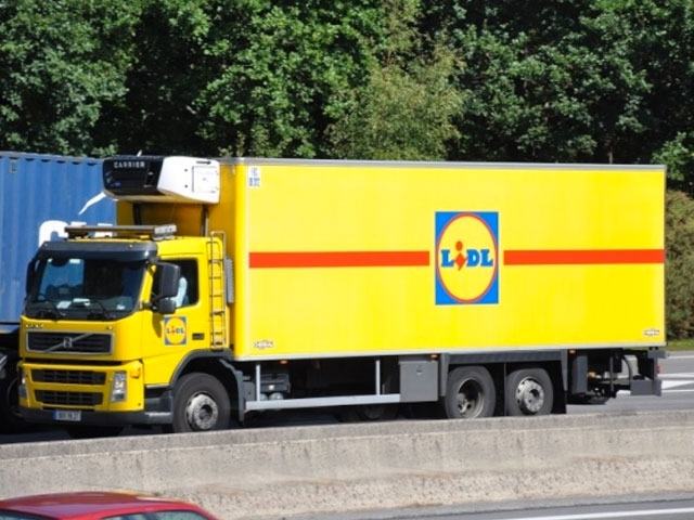 1dd3db1c5b16c6cc383240b3726ea242