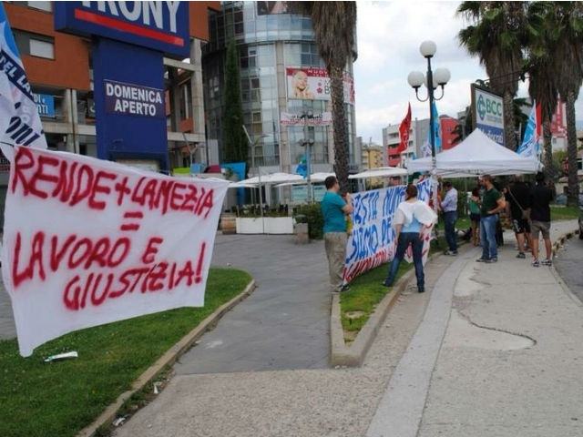 2044a26c112d82f095a75d75b765ad14