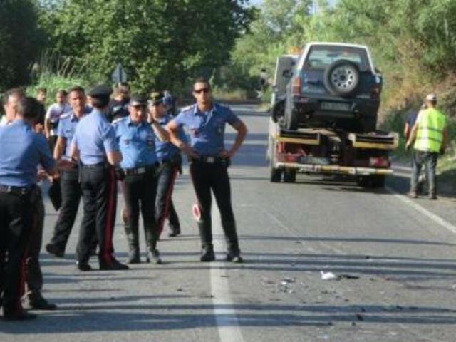 2724589a0296d57a34f27db2a39130dd