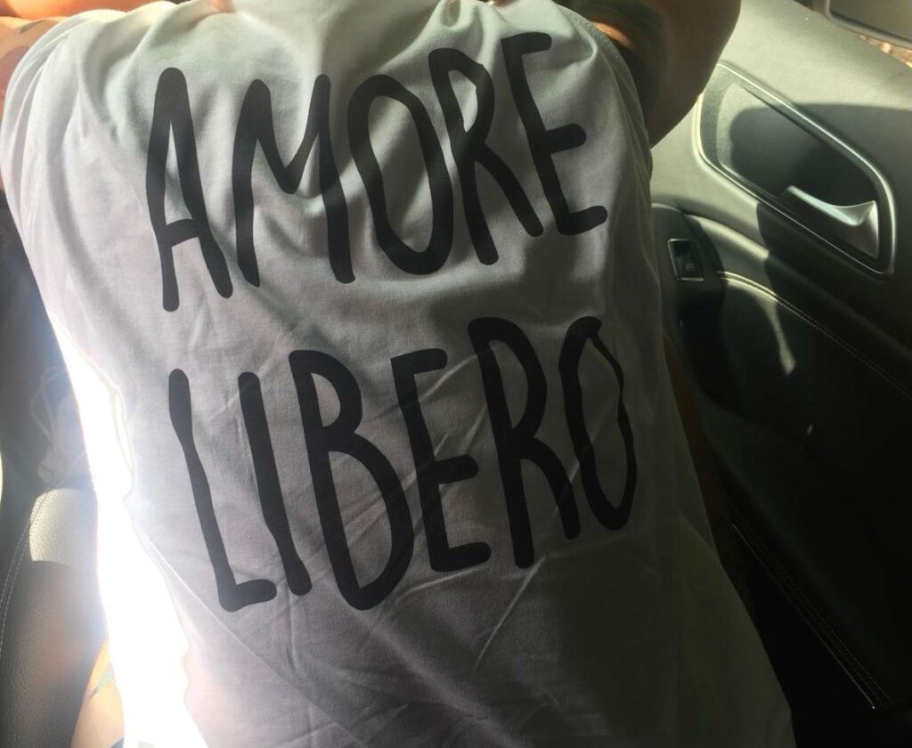 29fe75c4 d3da 4d03 a714 053128caddca