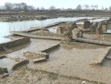 2a52fdbb6c05974352efff4df9dd04e7