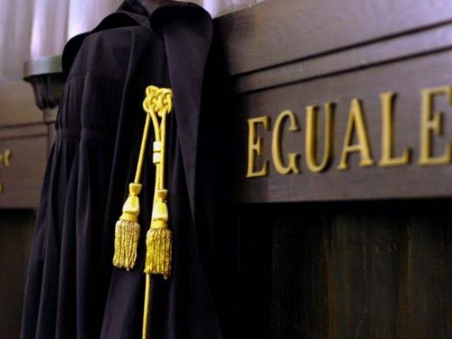 2aedc634fe7e26bfc4147a003d49f844