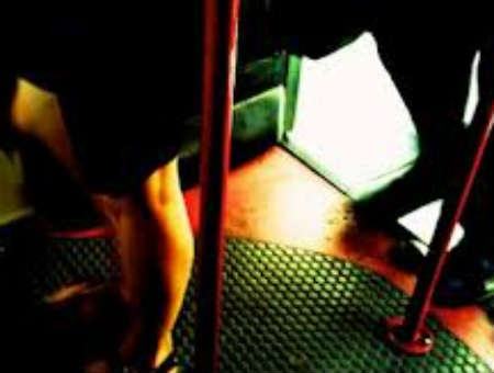 Autista autobus cosentino violenta ragazza minorenne 79 2c54b06b5a26e86bc1125808627a99c6