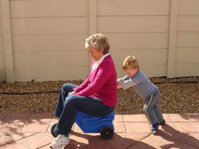 2e7aa1a043d75339c7a5812f5fd2937d