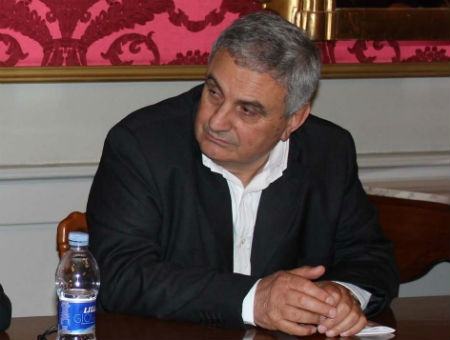 31433c62b019f0334770e3b69925e265