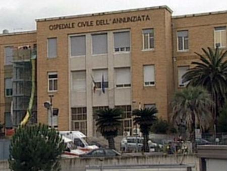 Ospedale Cosenza, si pensa ad un accorpamento dei reparti 51 33b208be984b7f1294026d9bb5a7af7f