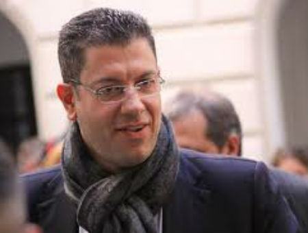 33bfd55e1e9ff1f6601fd00745ca5137