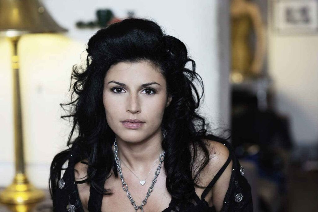 Il ritorno di Giusy Ferreri 1 3486a7579f62199346770e2954b7a60b