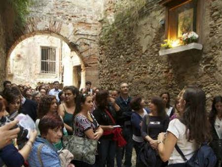 359136145bcdfeb2e8bf24e79c41d6d0