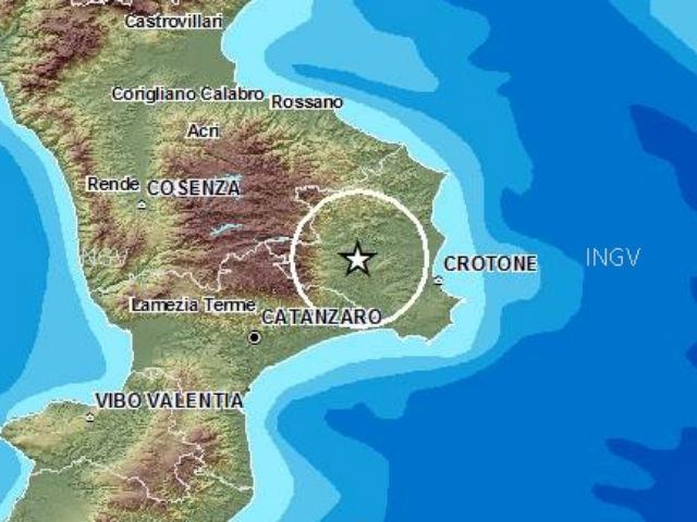 35960201fb1deb5df6655018b3fd2f12