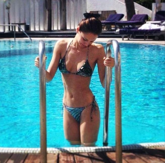 379dc5d898295e3a2e82cde24b2407a4