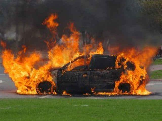 387550f7343f4deb93ee23f25519aa16