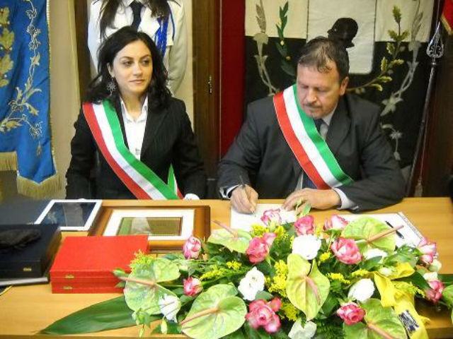 393ccf232eeba2c1aca5c27106150ff3