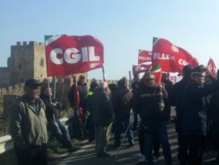 3b5a92ea00829f81503a2d727f7f28df