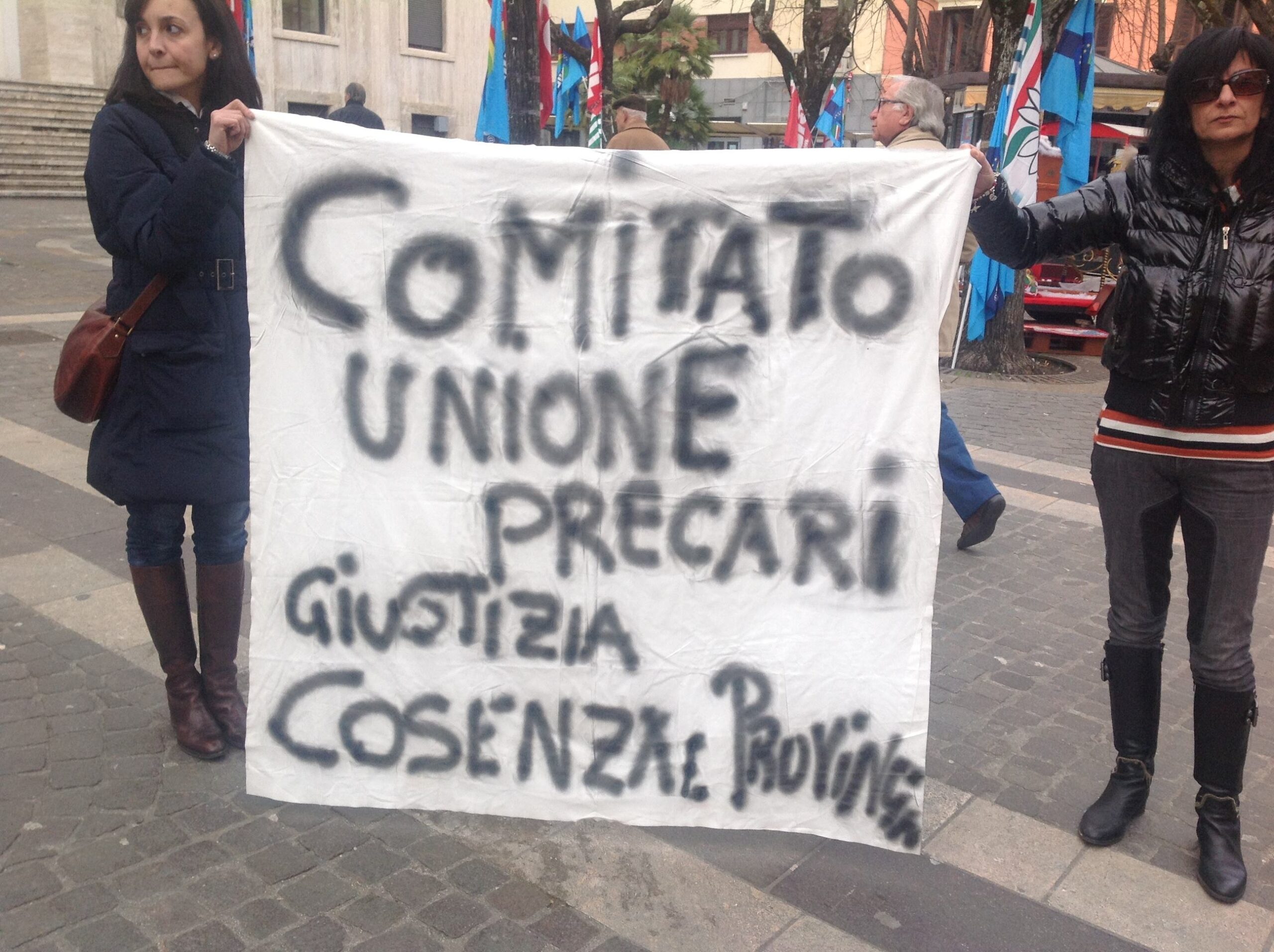 Precari in piazza: siamo lavoratori a scadenza, come la merce 51 3cc79770b6cd3ef274ff54855ad1aee3 scaled