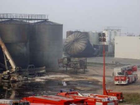 4251c11af917fec06e85c330eb4b930e