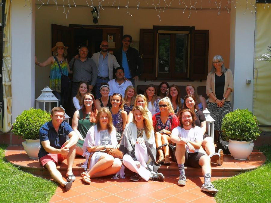 4272da56 4eec 4100 9a44 726a78b8b342 1