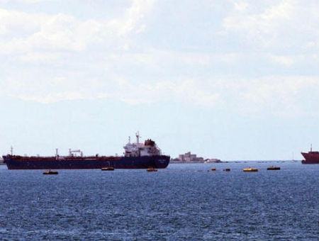 Armi chimiche a Gioia Tauro, il Pentagono: "già in viaggio la nave americana" 51 431fb0b467e59cfd4777f0dd38c5bdad