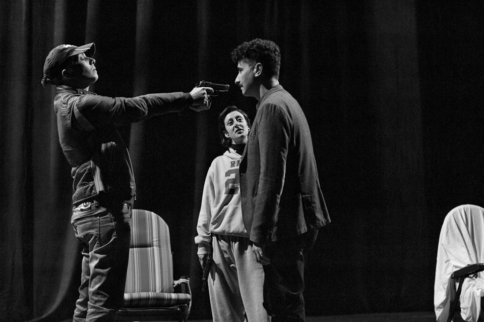 'Il cameriere dentro al tubo' di Libero Teatro, 10 anni di Filo 77 48393856 2250724941874575 1854746373686034432 n 1