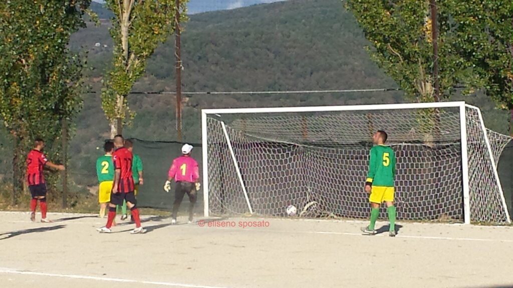 Amichevole Parenti - Cosenza (LE FOTO) 1 48c8af6a783fd24f062c3cf877f39c1b