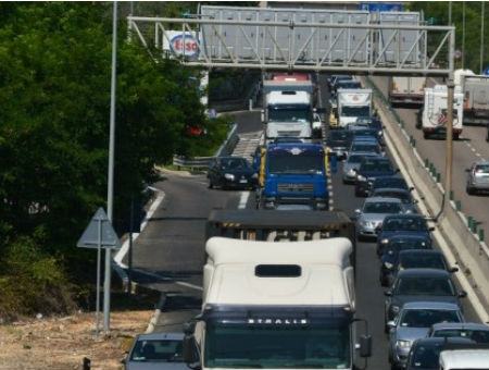 4e963ed83540f5c3805d613726bc2650