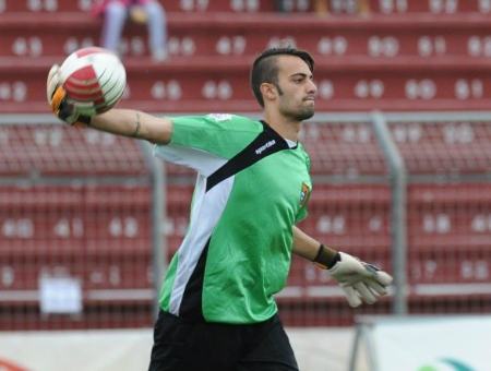 Reggina Calcio: tumore alla testa per il portiere Leone, intervento riuscito 53 552dcb0092cd3f220159b63c77722161